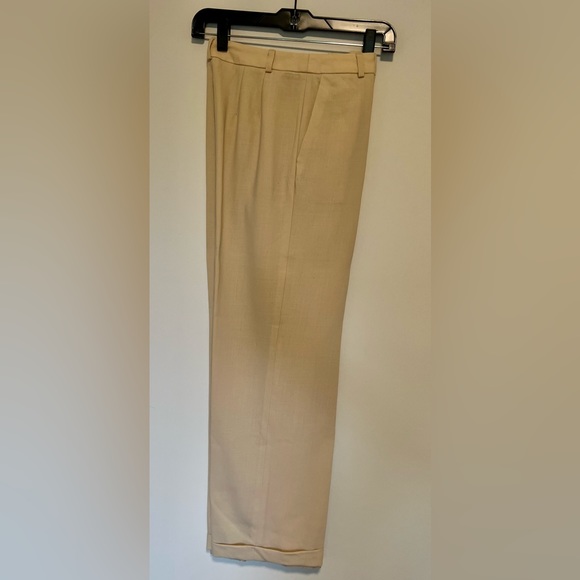 Talbots Tan dress pant, 100% wool, cuffed and lined, Size 2 - Picture 3 of 4